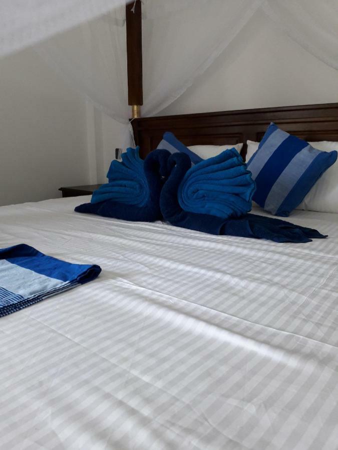 The Wave'S Guest House Mirissa Eksteriør bilde
